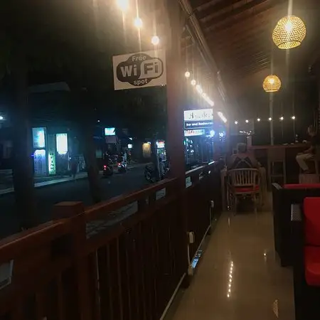 Gambar Makanan Asoko Bar & Restaurant 10