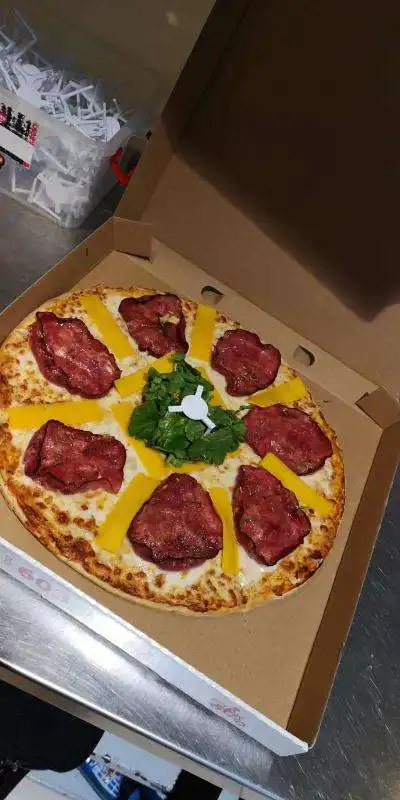 MH Pizza & Döner'nin yemek ve ambiyans fotoğrafları 12