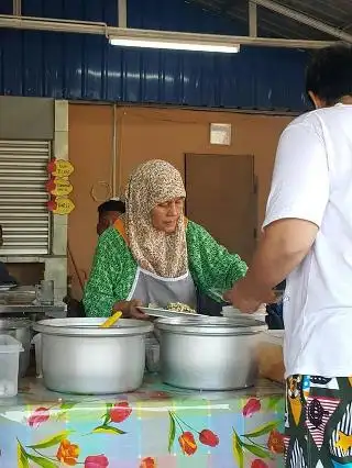 D'Belanga Mak Misah - Kedai Sarapan Menu Pantai Timur