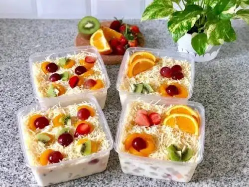 Desy Salad Buah Segar, Pulo Gadung