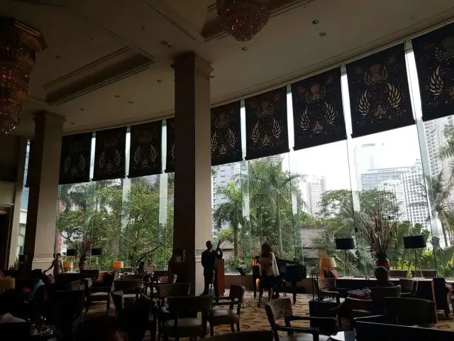 Gambar Makanan Lobby Lounge - Shangri-La Hotel 15