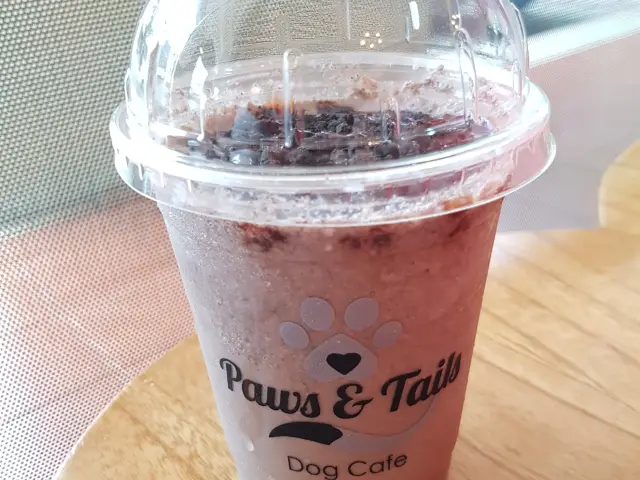 Gambar Makanan Paws & Tails Dog Cafe 8