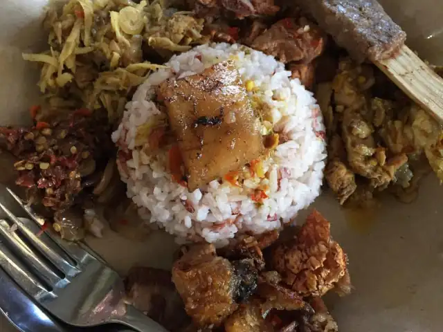 Gambar Makanan Masakan Khas Bali Ibu Ayu Komang 7