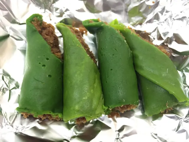 Banana Leaf Asian Cafe Food Photo 18
