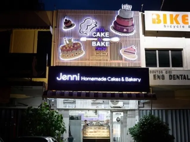 Jenni The Cake & Bake Shop Food Photo 2