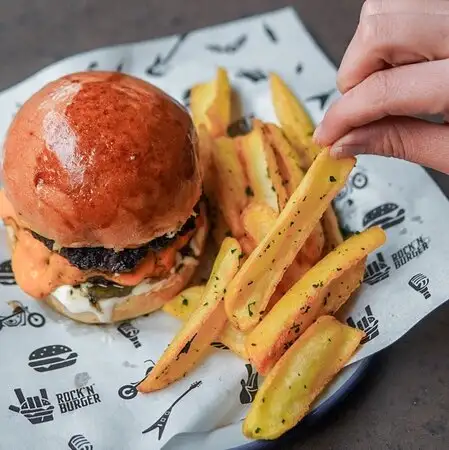 Rock 'N Burger'nin yemek ve ambiyans fotoğrafları 1