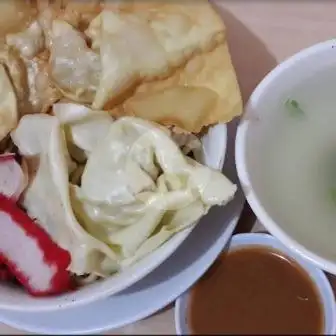 Gambar Makanan RM Tahuna Indah Ba Mie Che Tahuna & Chinese Food, Wenang 8