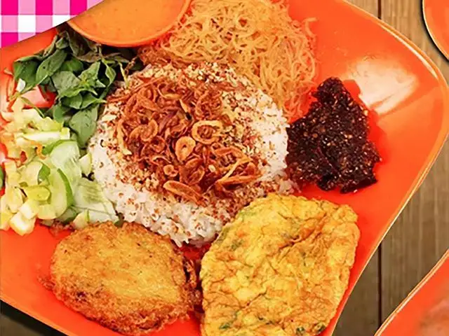 Gambar Makanan Nasi Ulam Jakarta 1