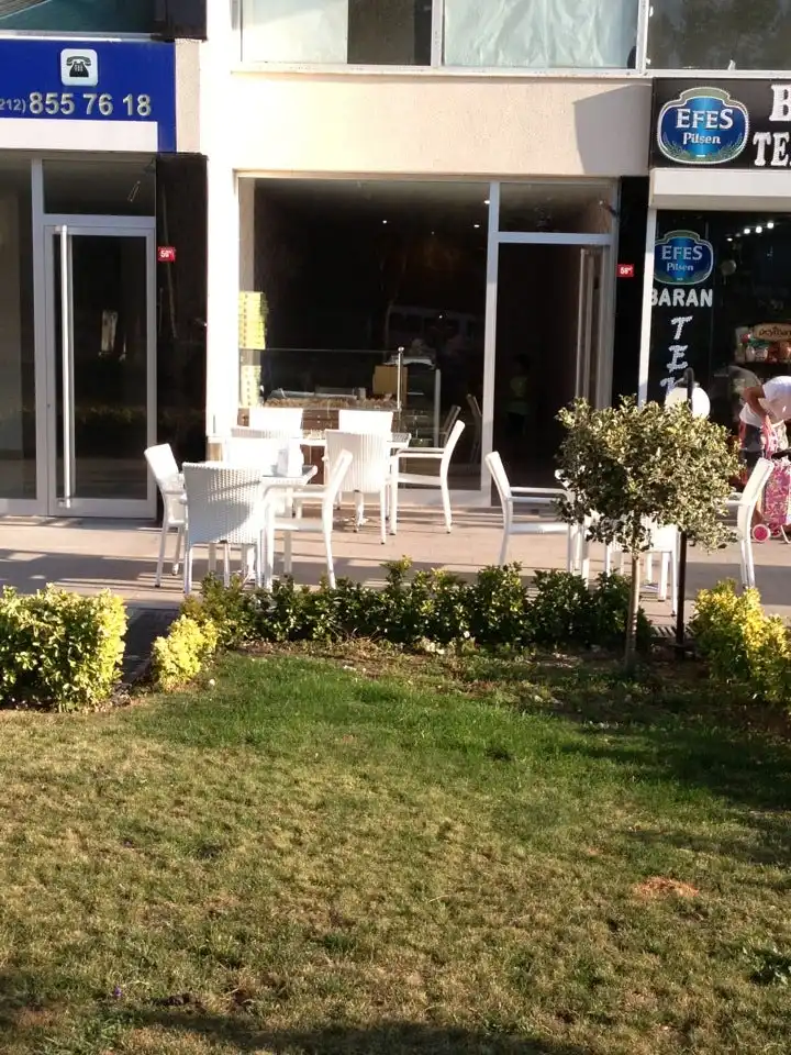 Cafe De Kurabiye