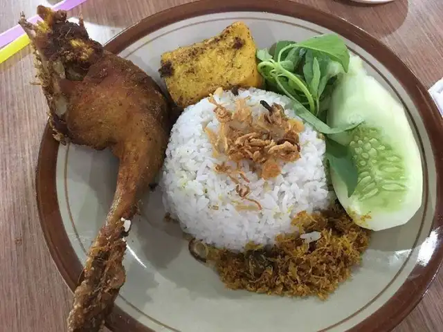 Gambar Makanan Bebek Sukabumi 4