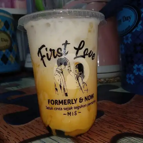 Gambar Makanan Minuman First Love, Bukittinggi, Jl Sutan Syahrir 15