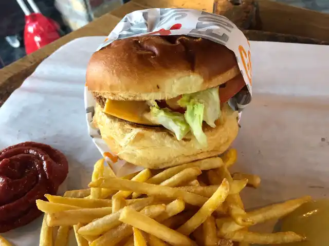 Burger X'nin yemek ve ambiyans fotoğrafları 16
