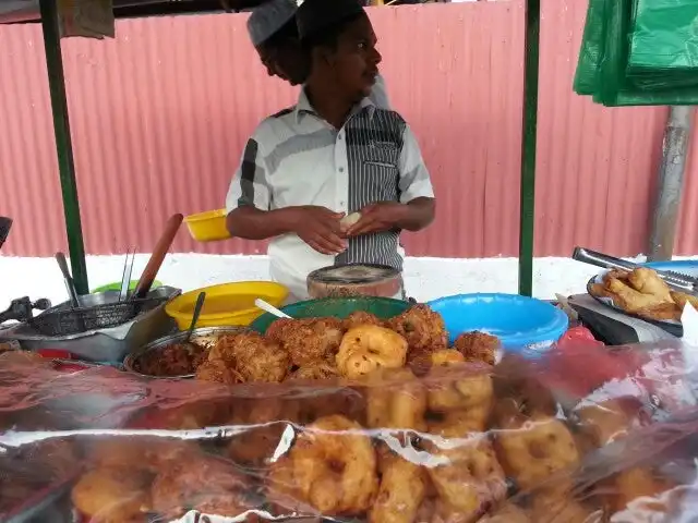 Samosa Depan Balai Polis IPD Timur Laut Food Photo 5