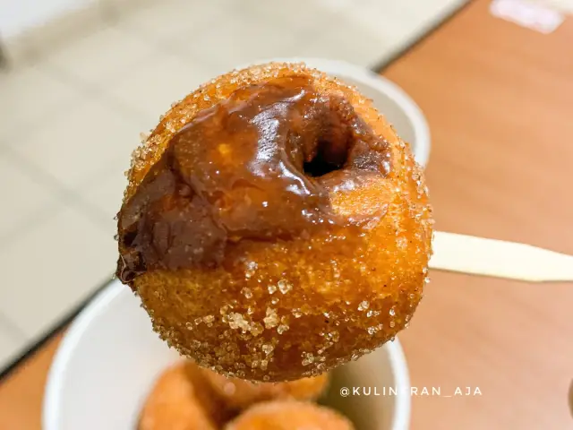 Gambar Makanan Ela! Greek Doughnuts 2