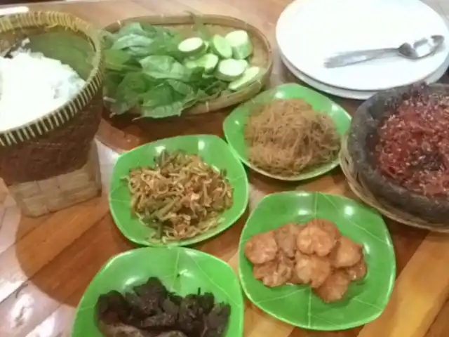 Gambar Makanan Ibu Bandung 16