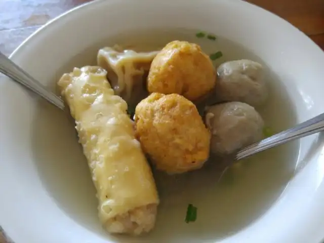 Gambar Makanan Baso Enggal 12