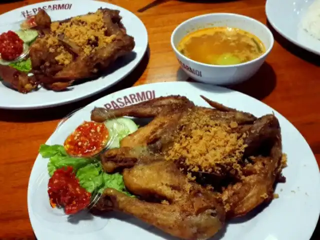 Gambar Makanan Ayam Goreng Karawaci #PasarMOI 4