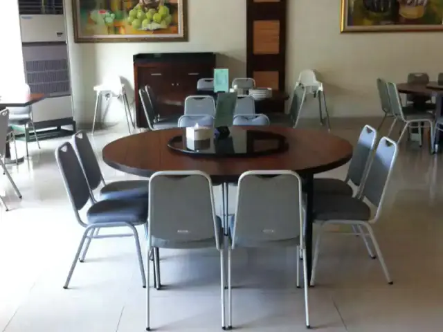 Gambar Makanan Restoran Renon 6