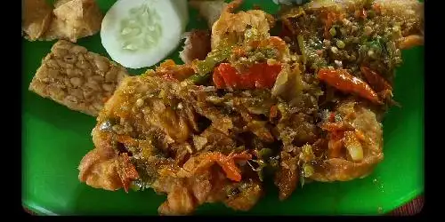 Ayam Penyet Andaliman 63, Berdikari Padang Bulan