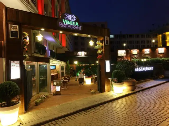 Venezia Restaurant'nin yemek ve ambiyans fotoğrafları 12