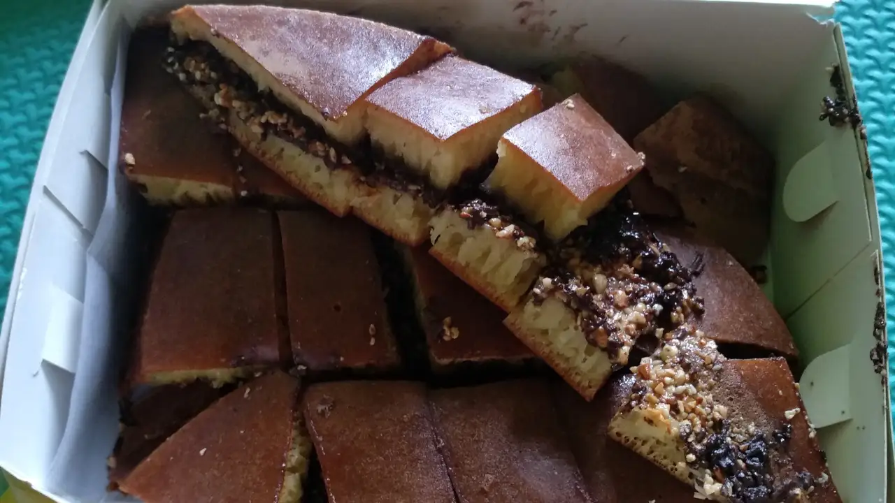 Holland Martabak Terang Bulan