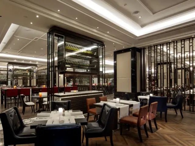 The Globe Restaurant - Hilton Istanbul Bomonti'nin yemek ve ambiyans fotoğrafları 17