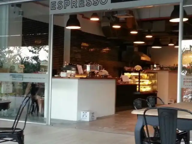 Espresso Garage Food Photo 1