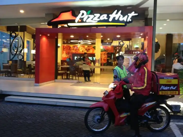 Pizza Hut