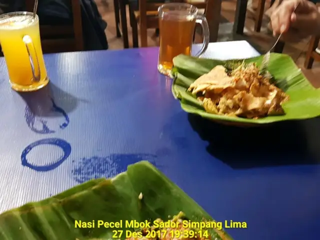 Gambar Makanan Nasi Pecel Mbok Sador 17