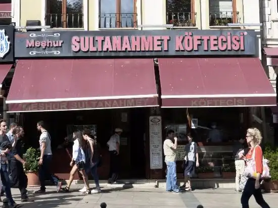 Meshur Sultanahmet Koftecisi'nin yemek ve ambiyans fotoğrafları 12