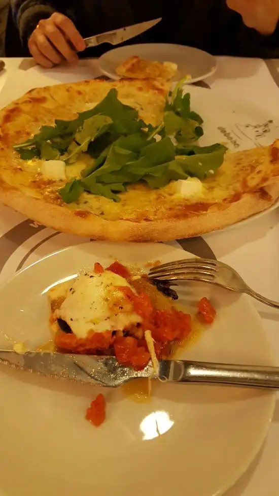 Dababa Pizzeria - Cafe Restaurant'nin yemek ve ambiyans fotoğrafları 23