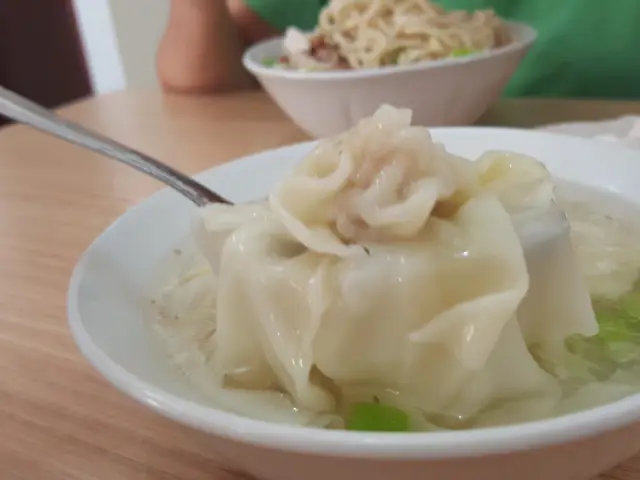 Gambar Makanan Bakmi Hong 17