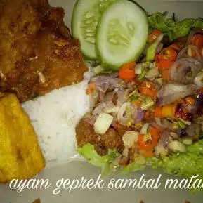 Gambar Makanan Sagala Geprek, Kembar 4