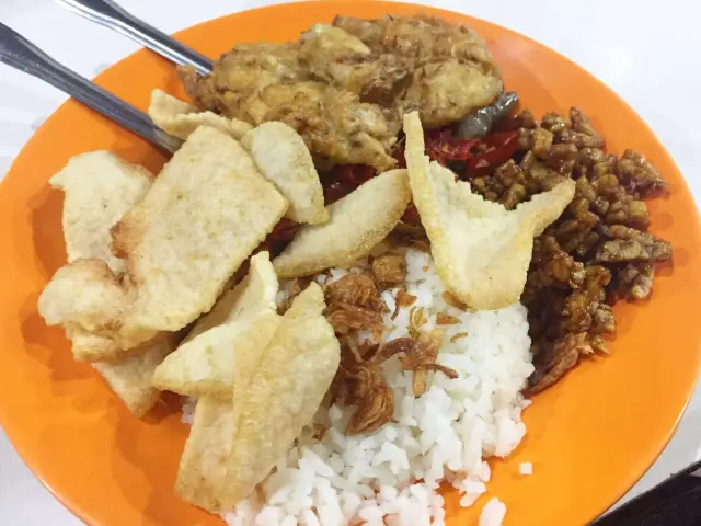 Gambar Makanan Nasi Uduk Ibu Sum 13