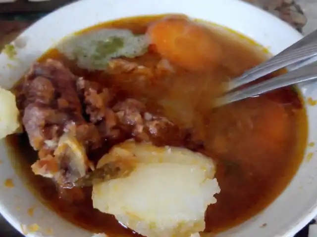 Gambar Makanan Sop Lembu & Pecal Kenari 3