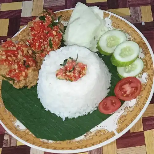 Gambar Makanan Warung Nasi Mak Wo 2