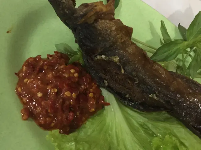 Gambar Makanan RM Eka Jaya 14