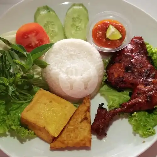 Gambar Makanan Nasi Tempong Ibu Reva, Tuban 3