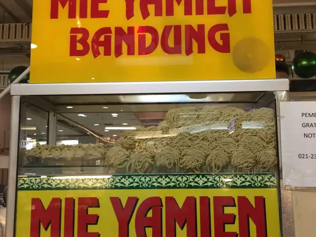 Gambar Makanan Mie Yamin Bandung 8