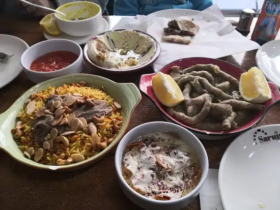 Saruja'nin yemek ve ambiyans fotoğrafları 10