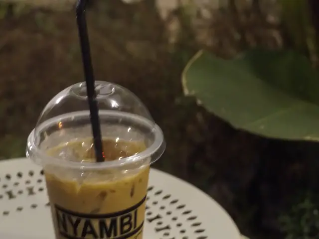 Nyambi Ngopi