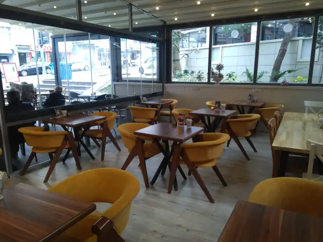 Üsküdar Fıstık Ağacı Cafe & Pasta'nin yemek ve ambiyans fotoğrafları 24