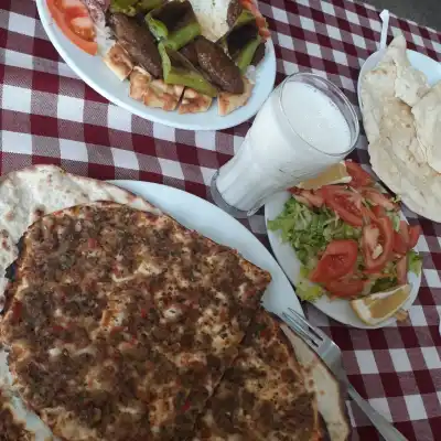 Kavak Kebap