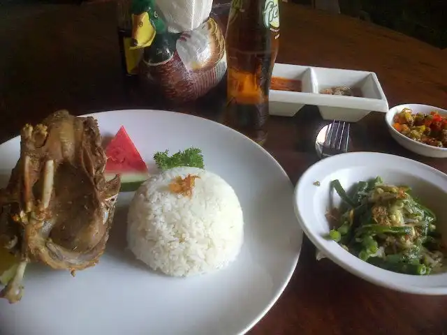 Gambar Makanan Bebek Bengil (Dirty Duck Diner) 16