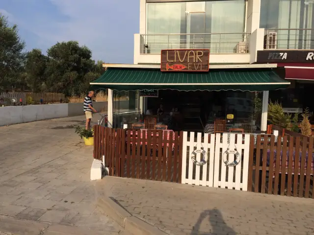 Livar Balık Evi'nin yemek ve ambiyans fotoğrafları 2