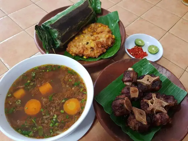 Gambar Makanan Sop Buntut Mangga Besar 20