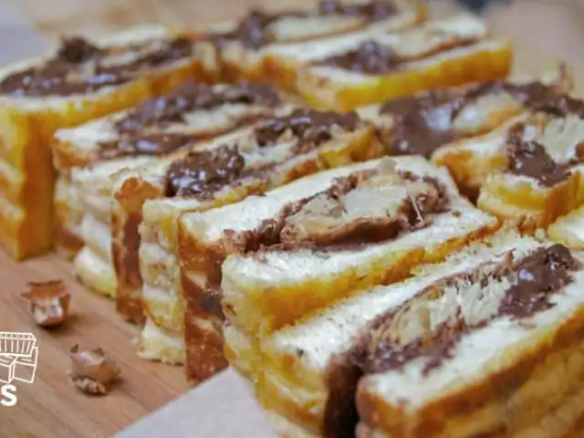 Roti Kardus Mevvah - Roti Bakar & Roti Kukus, Pondok Pinang