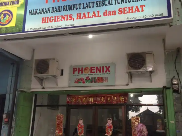 Gambar Makanan Phoenix Store 6