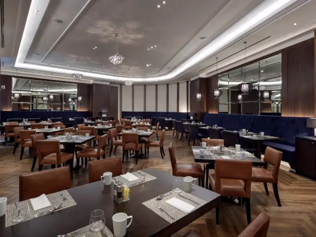 The Globe Restaurant - Hilton Istanbul Bomonti'nin yemek ve ambiyans fotoğrafları 12