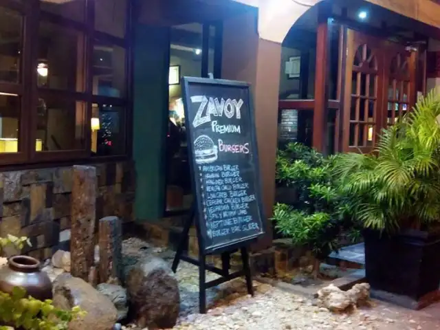 Zavoy Steakhouse & Grill Food Photo 20